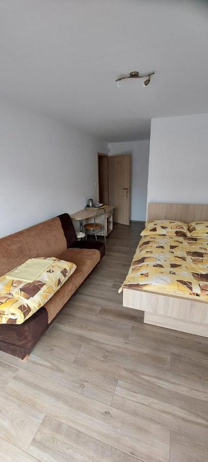 Hybryda Hotel Łeba Buitenkant foto